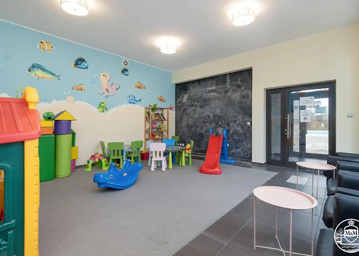 Polanki- M&m, Natura アパート *