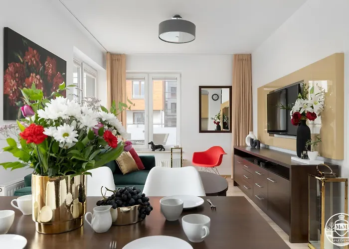 Polanki- M&m, Natura