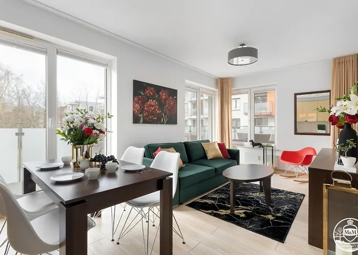 Polanki- M&m, Natura