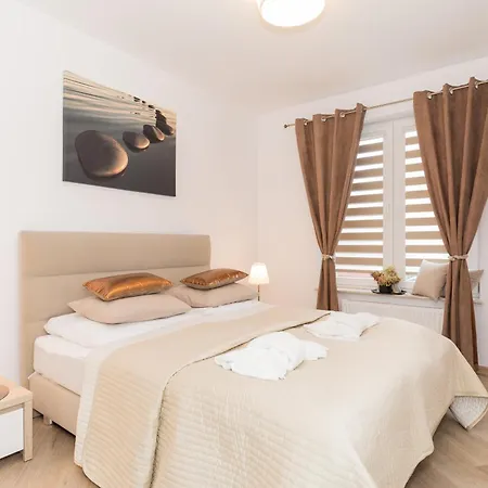 Polanki- Apartments M&M, Natura Lägenhet Kołobrzeg